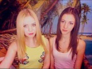 Ερωτική συνομιλία μέσω βίντεο konffettki