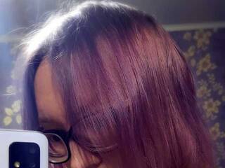 Ερωτική συνομιλία μέσω βίντεο Korgi777