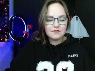 Ερωτική συνομιλία μέσω βίντεο KristiMur1