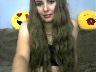 Φωτογραφίες KrisXS Hello! My name i***ristina! If you like me, put love, add to friends. Show chest worth 50 talk., Pussy 100, ass 50 show ***pers. Watching camera 20 current. I put music to order.