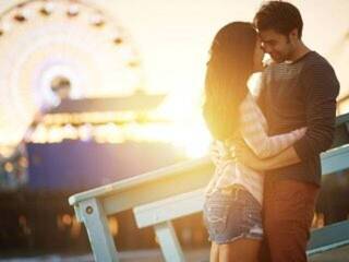 Ερωτική συνομιλία μέσω βίντεο Kvendy