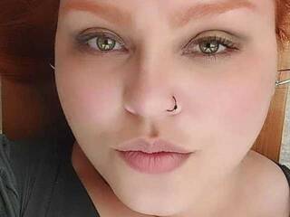 Ερωτική συνομιλία μέσω βίντεο Kylemorgan