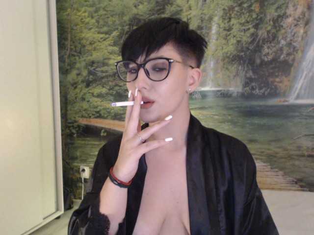 Εκπομπές οθόνης kylewhite05