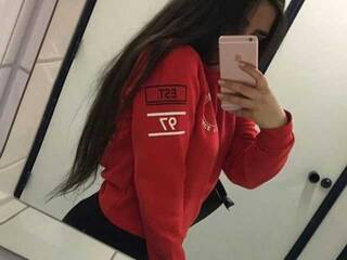 Ερωτική συνομιλία μέσω βίντεο La-Potra-Ws