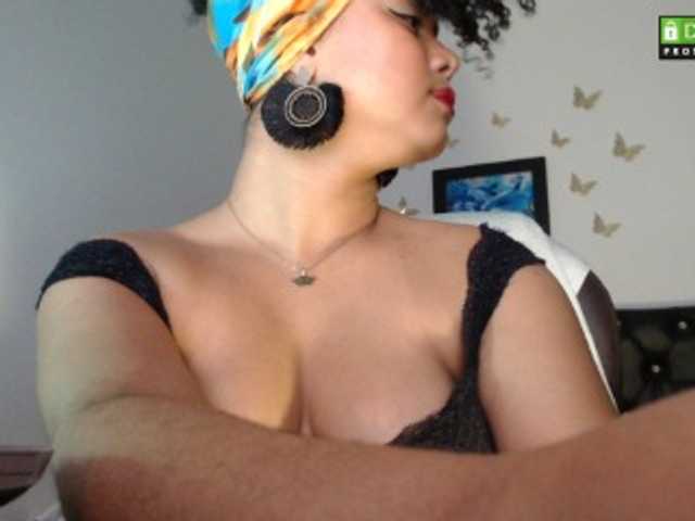 Φωτογραφίες LaCrespa GOALLL!!! SHOW FUCK PUSSY WET LATINGIRL @499 #sexy #ebony #bigdick #bigass #new #bigtitis #squirt #cum #hairypussy #curly #exotic 2000 750 1250 1250
