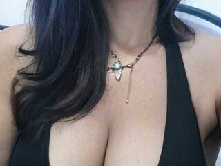 Ερωτική συνομιλία μέσω βίντεο LadyAltea