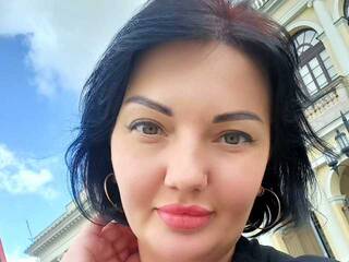 Ερωτική συνομιλία μέσω βίντεο LadyBoomWild