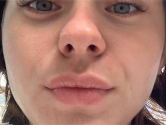 Εκπομπές οθόνης -KARAMELKA-