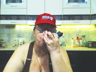Εκπομπές οθόνης LadyMature56