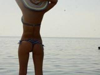 Ερωτική συνομιλία μέσω βίντεο lalliet