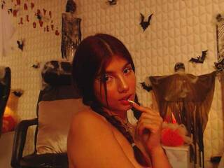 Ερωτική συνομιλία μέσω βίντεο tamaragomezz