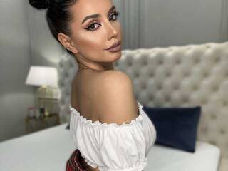 Ερωτική συνομιλία μέσω βίντεο LaraAnne