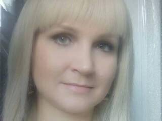 Ερωτική συνομιλία μέσω βίντεο larisella