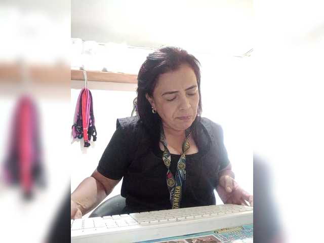 Εκπομπές οθόνης chicafresita