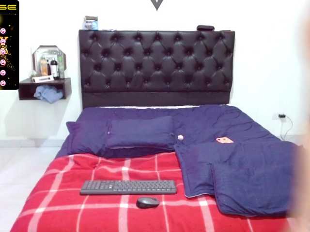 Εκπομπές οθόνης Latinos-Lover