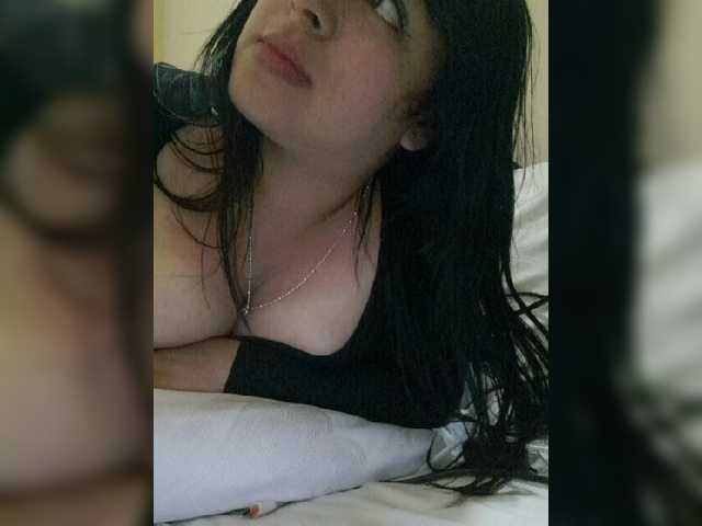 Φωτογραφίες laurenlovella in secret in my house 15 tk max level #chat #lovense #latina #colombia# pregnant