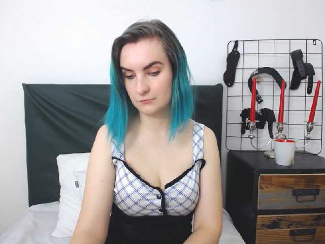 Εκπομπές οθόνης LaylaShow