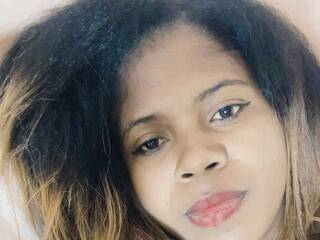 Ερωτική συνομιλία μέσω βίντεο layone56