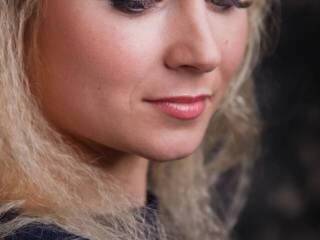 Ερωτική συνομιλία μέσω βίντεο len4ik9sx