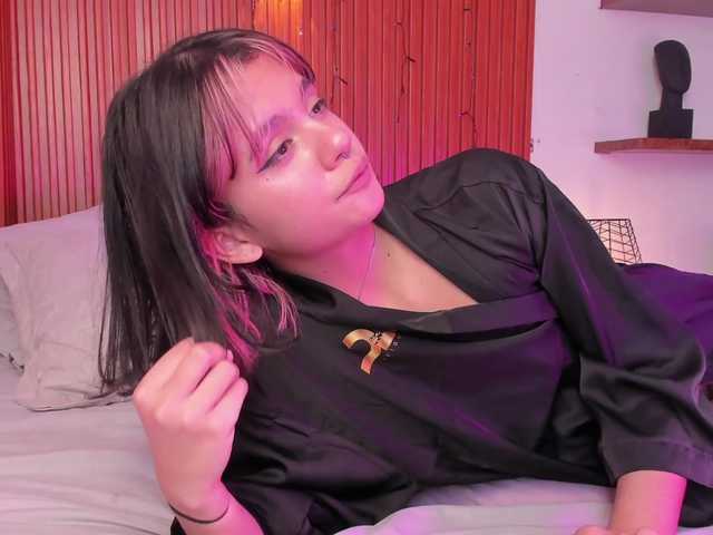 Εκπομπές οθόνης lena-fox