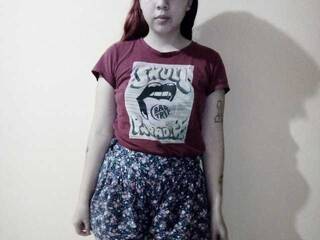 Ερωτική συνομιλία μέσω βίντεο LenaJohns