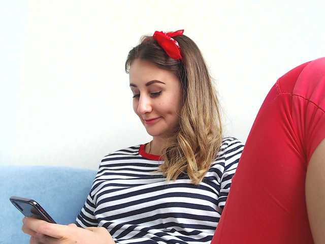 Εκπομπές οθόνης leonna