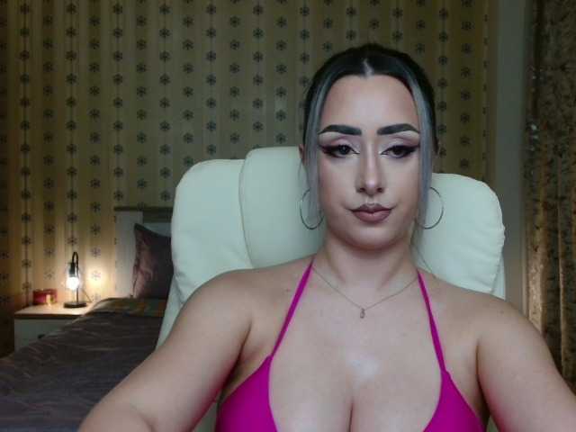 Εκπομπές οθόνης KellyEdith6