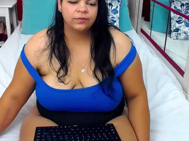 Εκπομπές οθόνης LeslieJoyy