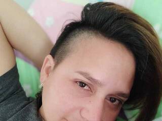 Ερωτική συνομιλία μέσω βίντεο LestGoZarcley