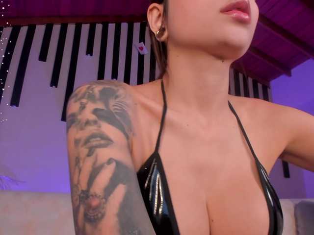 Φωτογραφίες LexieWayne Let me give you something hot and sexy on this day IG: @LexiewayneX ♥ Goal: Squirt show @remain tkns♥