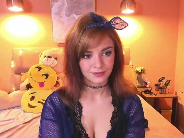 Εκπομπές οθόνης LiaMona