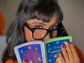 Ερωτική συνομιλία μέσω βίντεο lili-swam