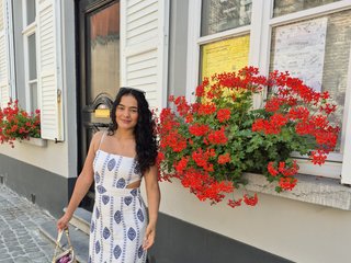 Ερωτική συνομιλία μέσω βίντεο Liliana99