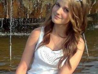 Ερωτική συνομιλία μέσω βίντεο liliangel