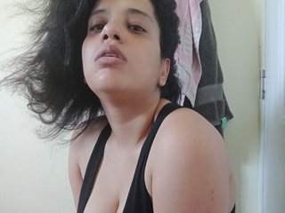 Ερωτική συνομιλία μέσω βίντεο lilimonth