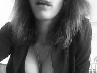 Ερωτική συνομιλία μέσω βίντεο lilitax