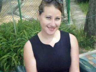 Ερωτική συνομιλία μέσω βίντεο lillybite