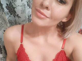 Ερωτική συνομιλία μέσω βίντεο LinaWinter