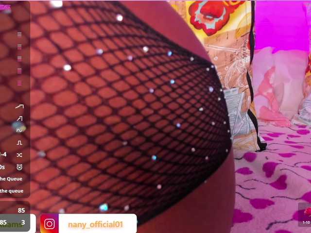 Φωτογραφίες LinsyAdams GOAL:SQUIRT FOUNTAIN 2 TIMESmake me scream and squirt a lot and give u all my juicies! @total pvt recording free in complete pvt ♥ @sofar @remain