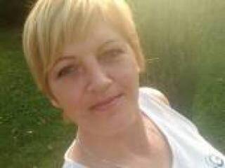 Ερωτική συνομιλία μέσω βίντεο lionessli