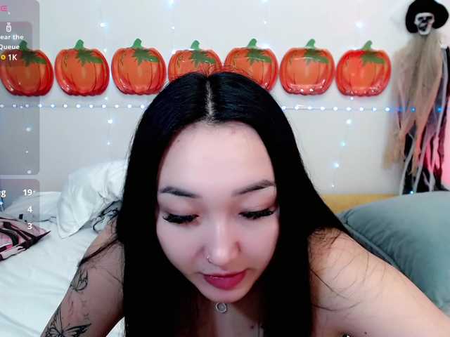 Φωτογραφίες Lioriio Sweet Asian Hentay Girl looking for a man who can please me ^^ Im sure that i know how to make u cum