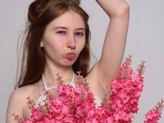 Ερωτική συνομιλία μέσω βίντεο Liramoonn