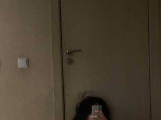 Ερωτική συνομιλία μέσω βίντεο Lisa1010