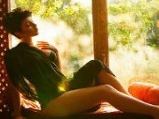 Ερωτική συνομιλία μέσω βίντεο lisaboobs