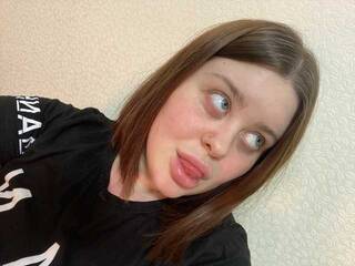 Ερωτική συνομιλία μέσω βίντεο LisaDia