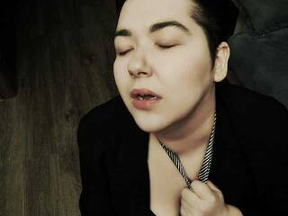 Ερωτική συνομιλία μέσω βίντεο LisaKory