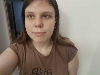 Ερωτική συνομιλία μέσω βίντεο lisaLOVE1