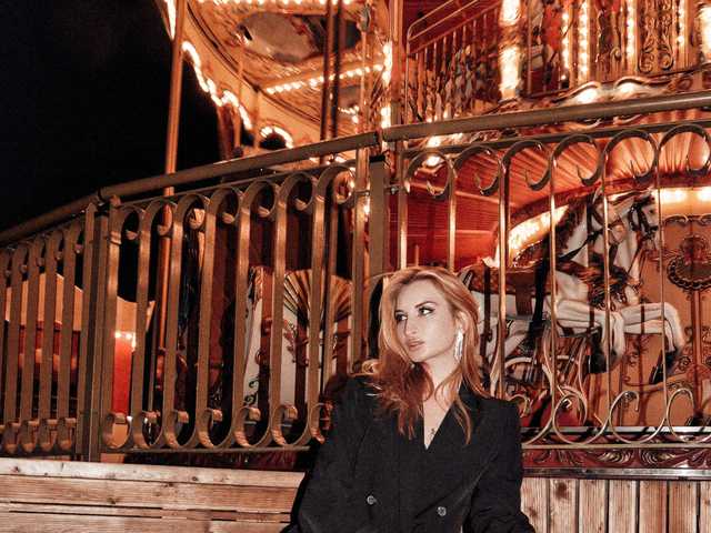 Φωτογραφία του προφίλ LisaRed