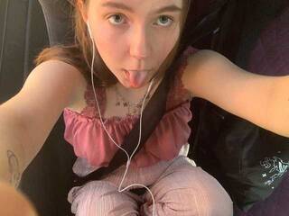 Ερωτική συνομιλία μέσω βίντεο LittleLisse