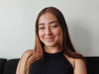 Ερωτική συνομιλία μέσω βίντεο littlepaty